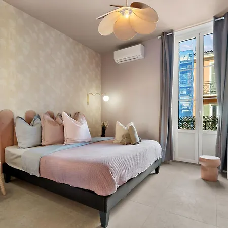 Renting - 8bonaparte - Architect Loft Luxury 4 Bedrooms View Place Du Pin Apartament Nicea